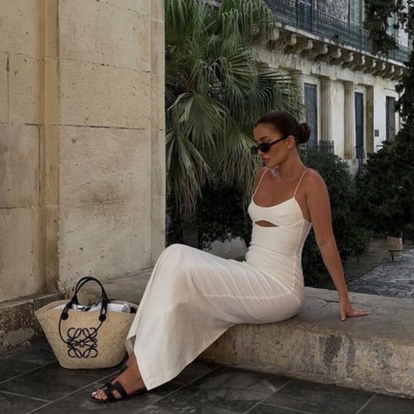 ZARA Stretch Oyster White Linen Blend Cut Out Midi Maxi Dress $79.90 - Picture 5 of 17